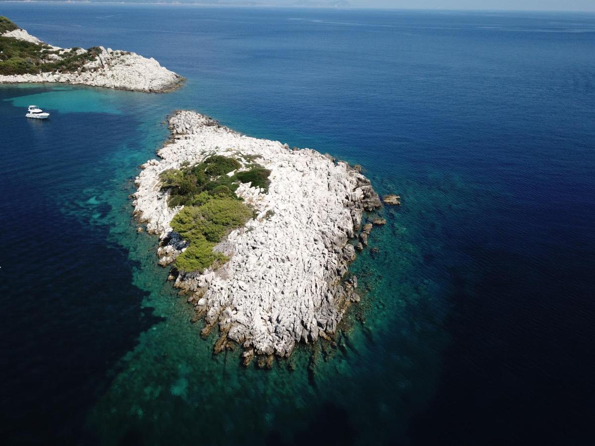 Accomodation Stermasi Maranovići Εξωτερικό φωτογραφία