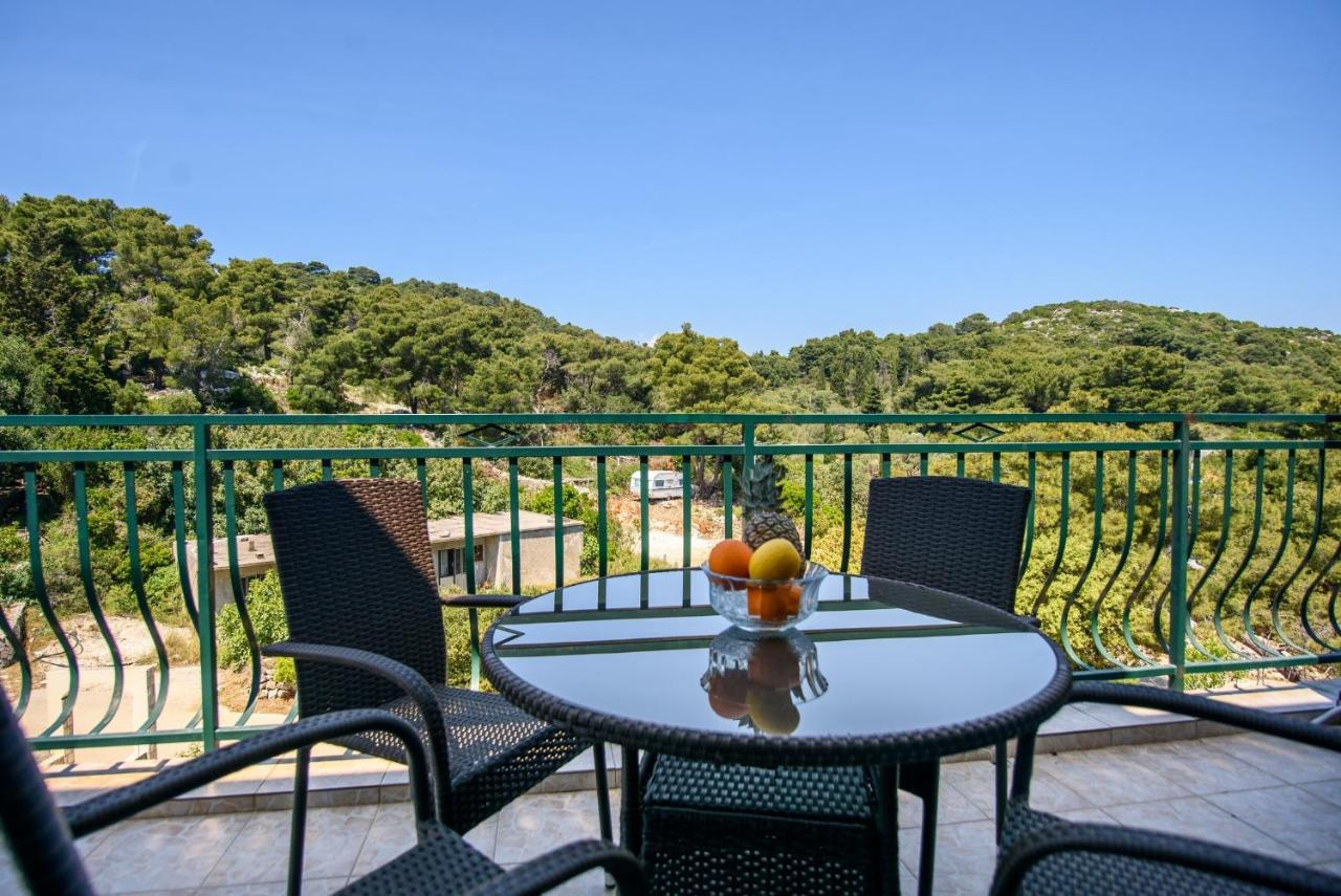 Accomodation Stermasi Maranovići Εξωτερικό φωτογραφία